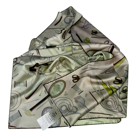 Fendi Multi-Color Graphic Print Silk Scarf Malva Multicolor - Shop Bags LLC
