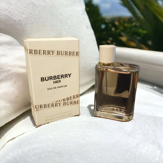 Featured image for Burberry Her Eau de Parfum for Women, 1.6 oz Review