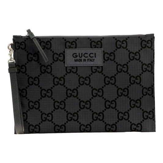 Featured image for Gucci Jumbo GG Clutch Review: Gray & Black Luxury