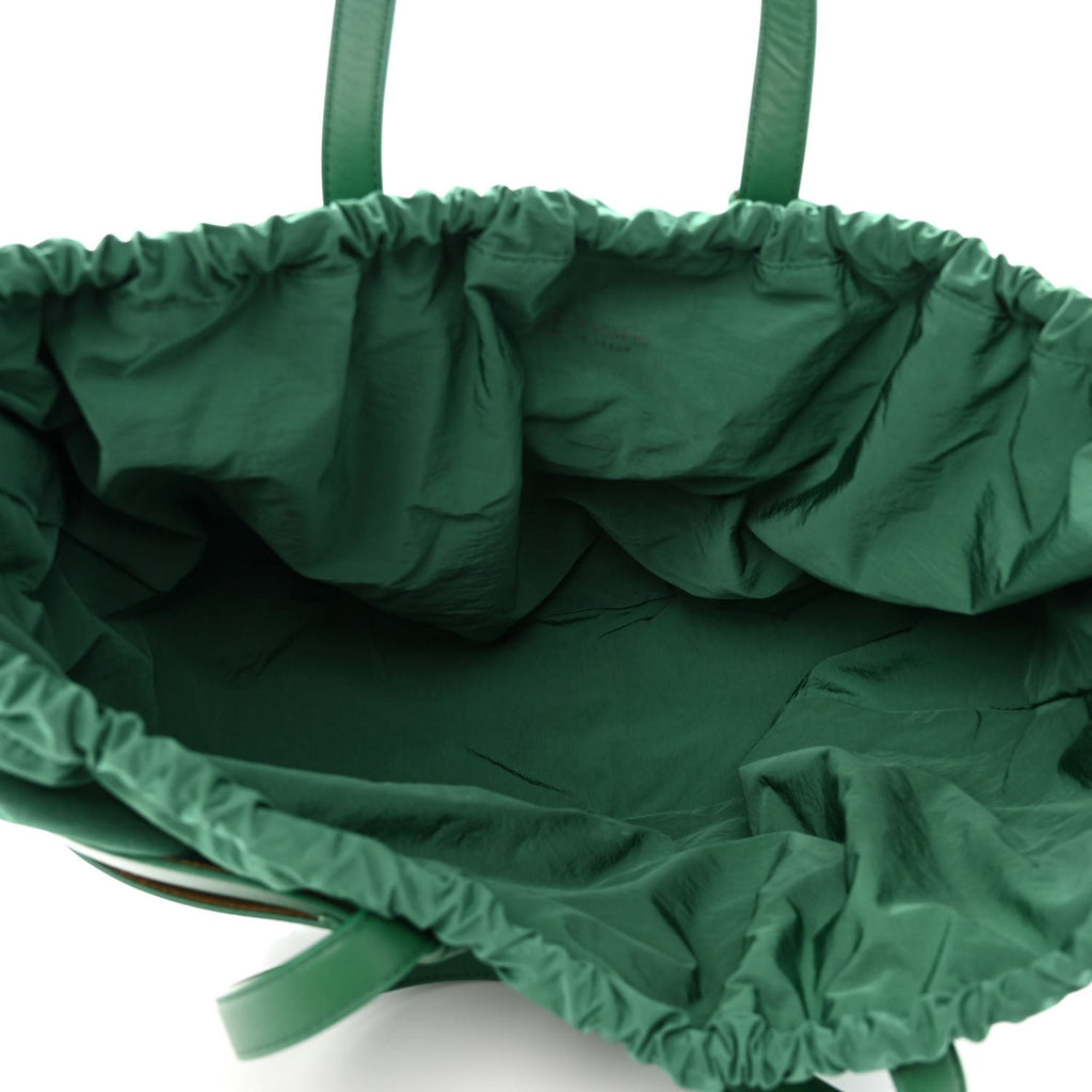 Bottega Veneta Shell Bag - Luxurious Racing Green Calfskin Elegance -  