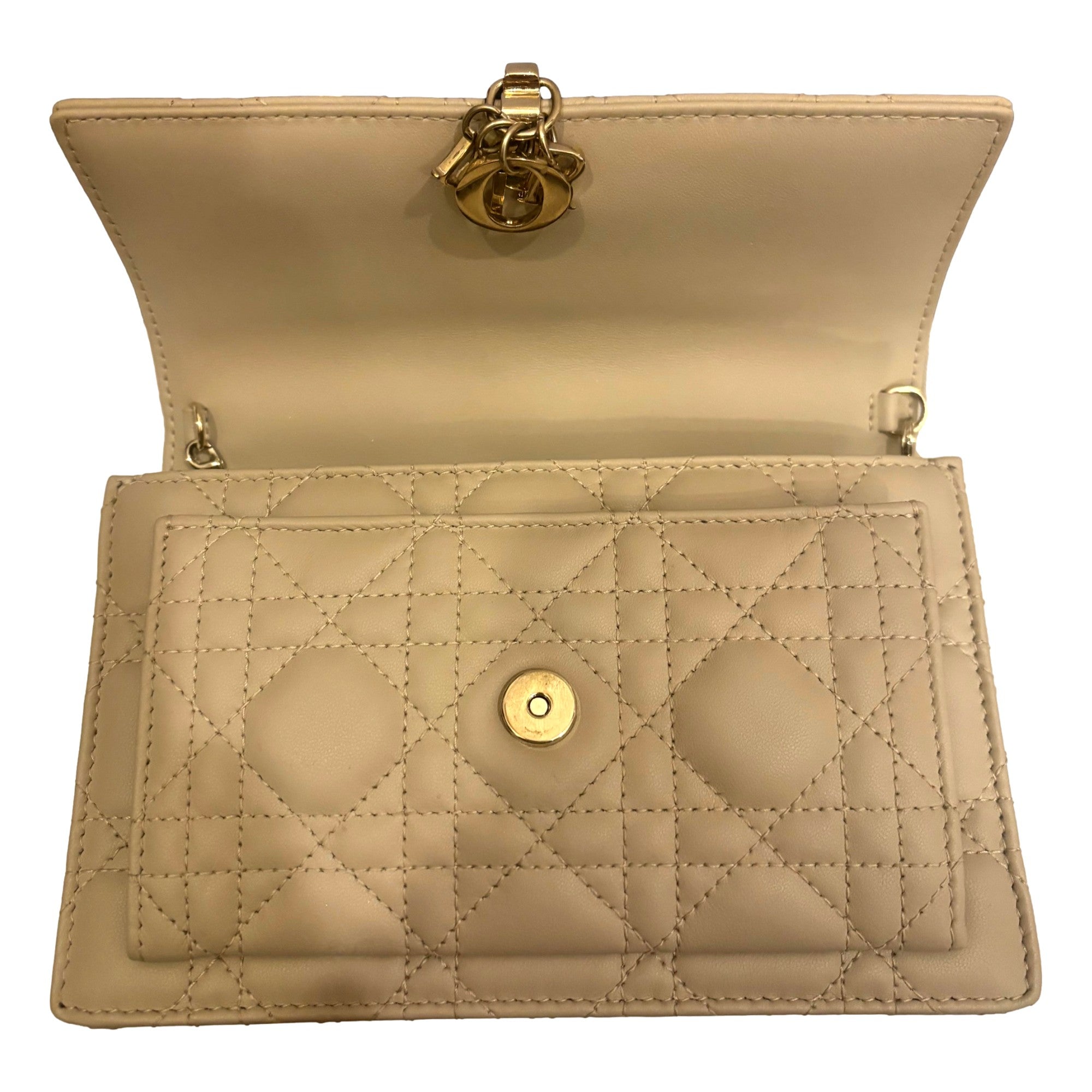 My Dior Daily Pouch: Elegant Beige Lambskin with Chain
