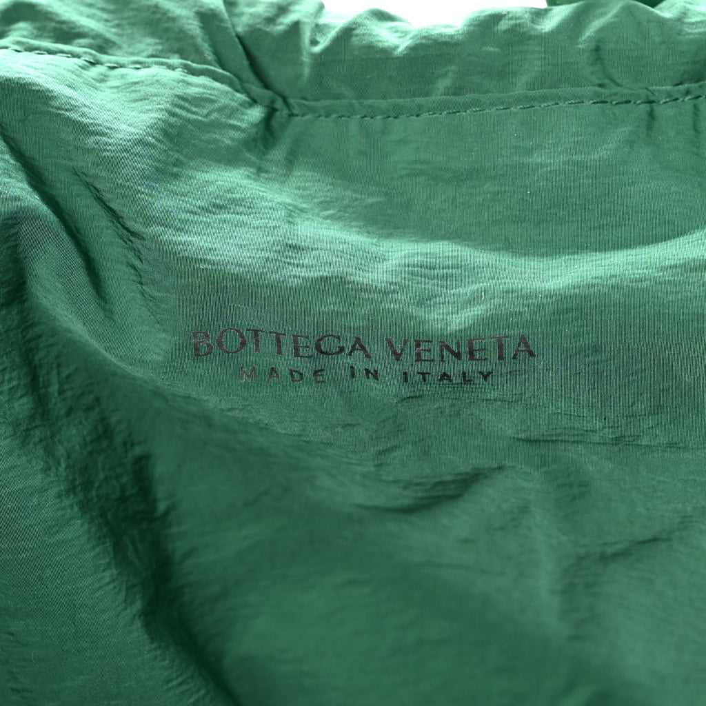 Bottega Veneta Shell Bag - Luxurious Racing Green Calfskin Elegance -  