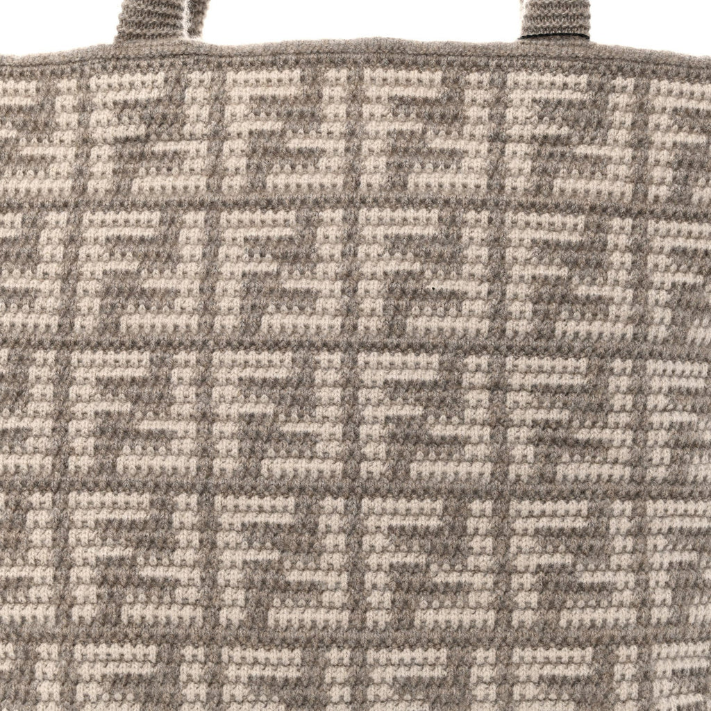 Fendi FF Large Shopper Tote - Luxurious Cashmere Wool in Gray -   Shop Bags 