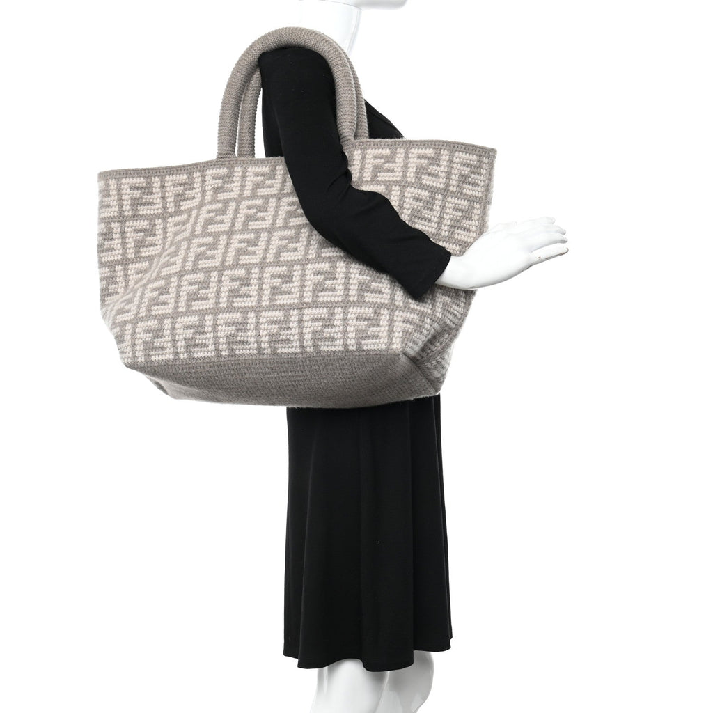 Fendi FF Large Shopper Tote - Luxurious Cashmere Wool in Gray -   Shop Bags 