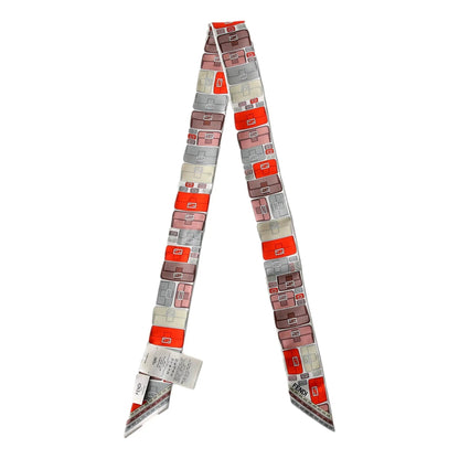 Fendi Multicolor Baguette Print Silk Wrappy Scarf - Elevate Your