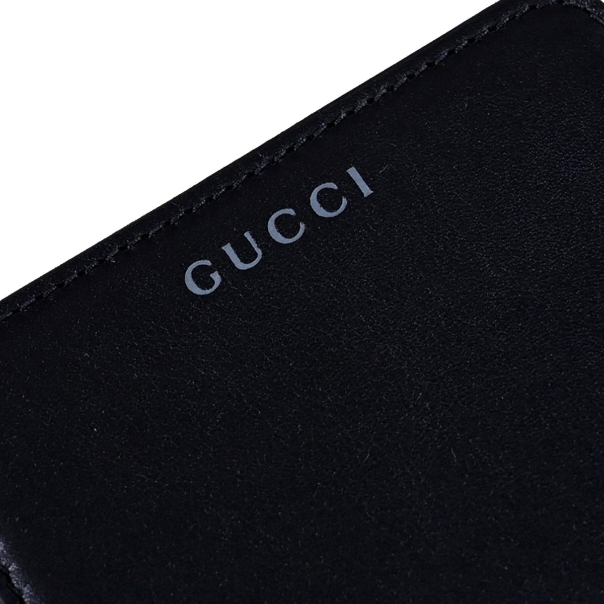 Gucci Bamboo Zip Wallet: Elevate Style with Patent Leather Elegance