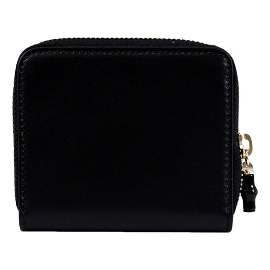 Gucci Bamboo Zip Wallet: Elevate Style with Patent Leather Elegance