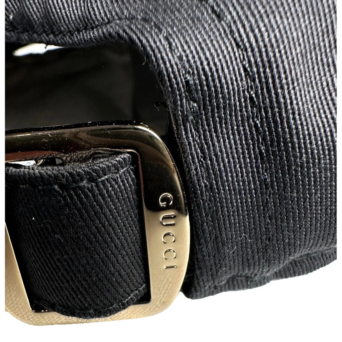 Gucci Black Embroidered Logo Cotton Baseball Cap Medium - Statement
