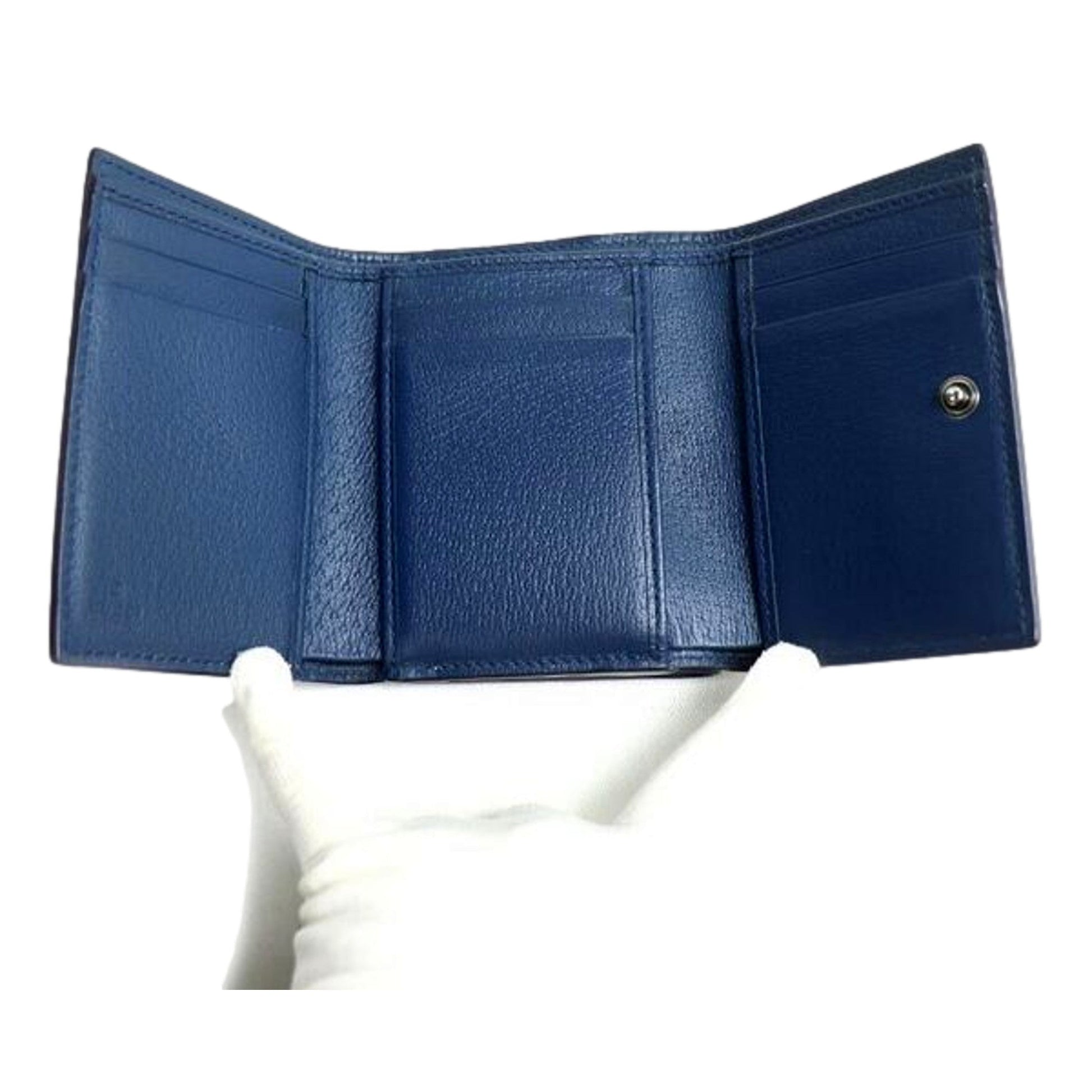 Gucci GG Supreme Coated Canvas Blue Wallet: Elegant & Functional -   Shop Bags LLC 