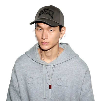 Gucci Cotton Embroidered Baseball Hat in Grey Size Medium - Shop