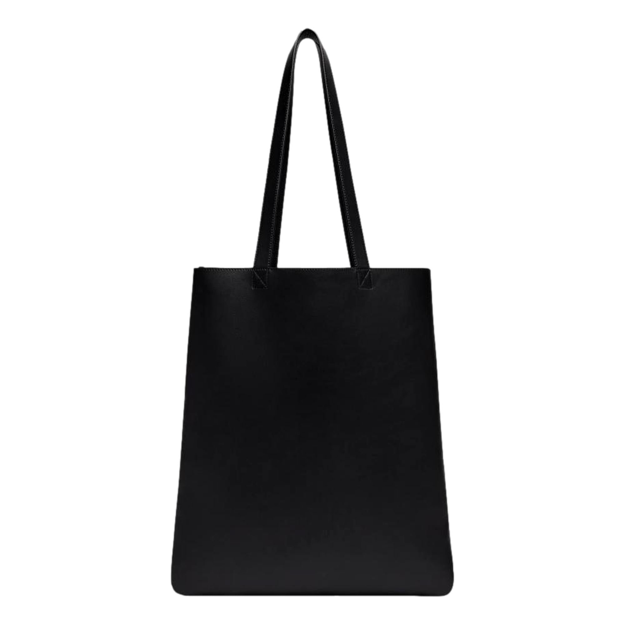 Large Shopping Tote Bag in Black | Fendi Roma Leather Elegance -   Shop Bags 