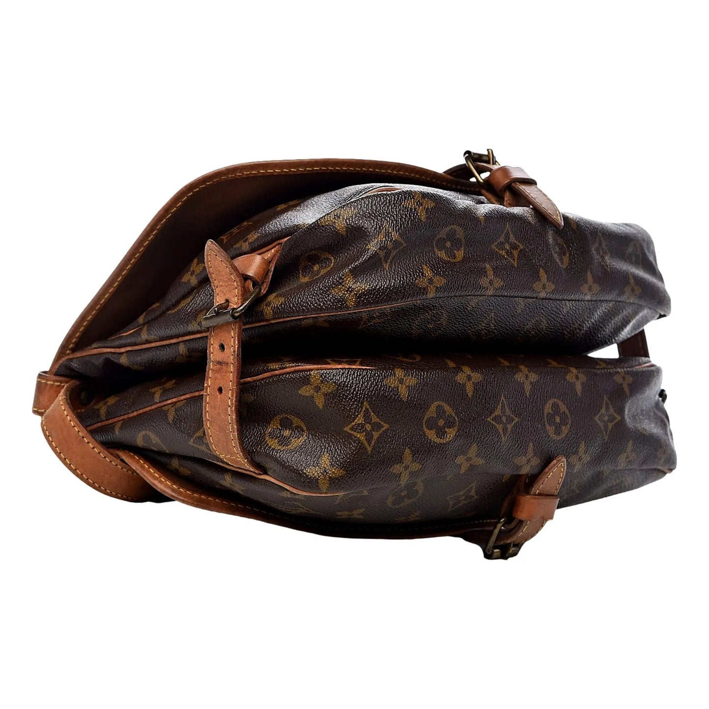 Louis Vuitton Saumur 30 Bag: Vintage Style, Luxury Canvas