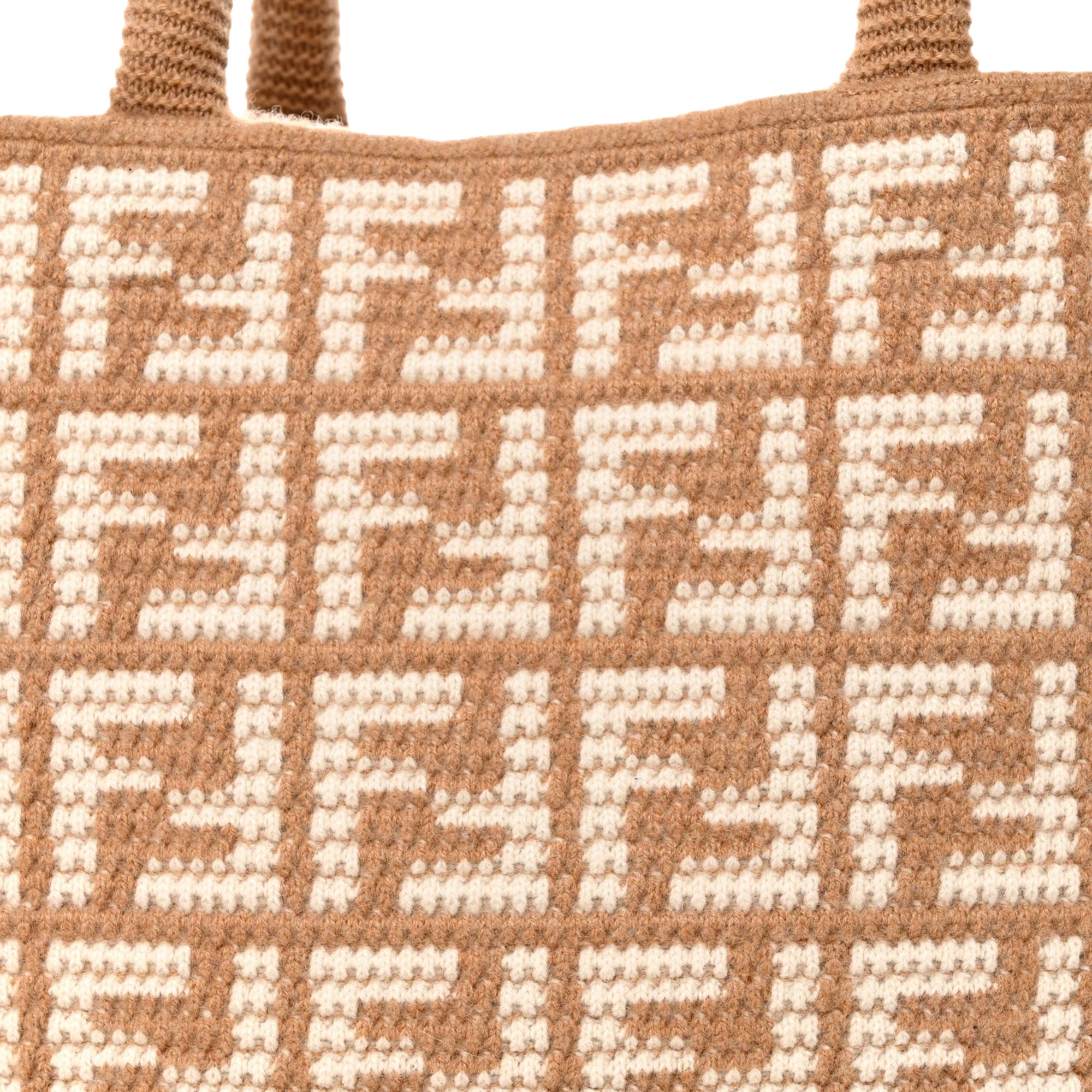 Luxurious Fendi FF Knitted Cashmere Large Shopper Tote Bag -   Shop Bags 