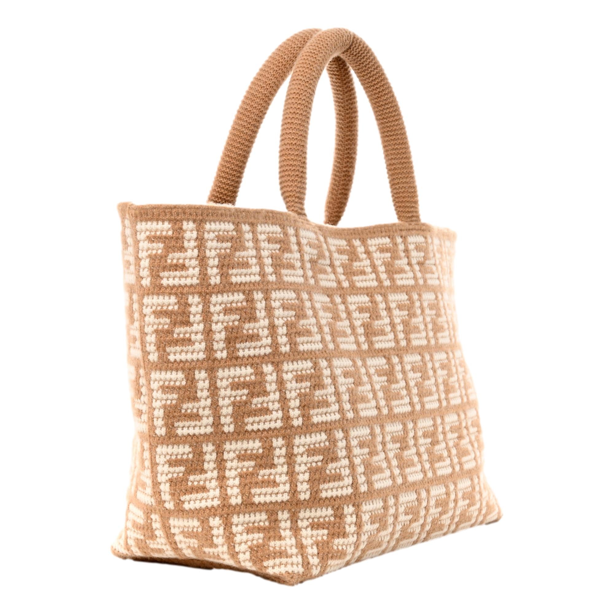 Luxurious Fendi FF Knitted Cashmere Large Shopper Tote Bag -   Shop Bags 