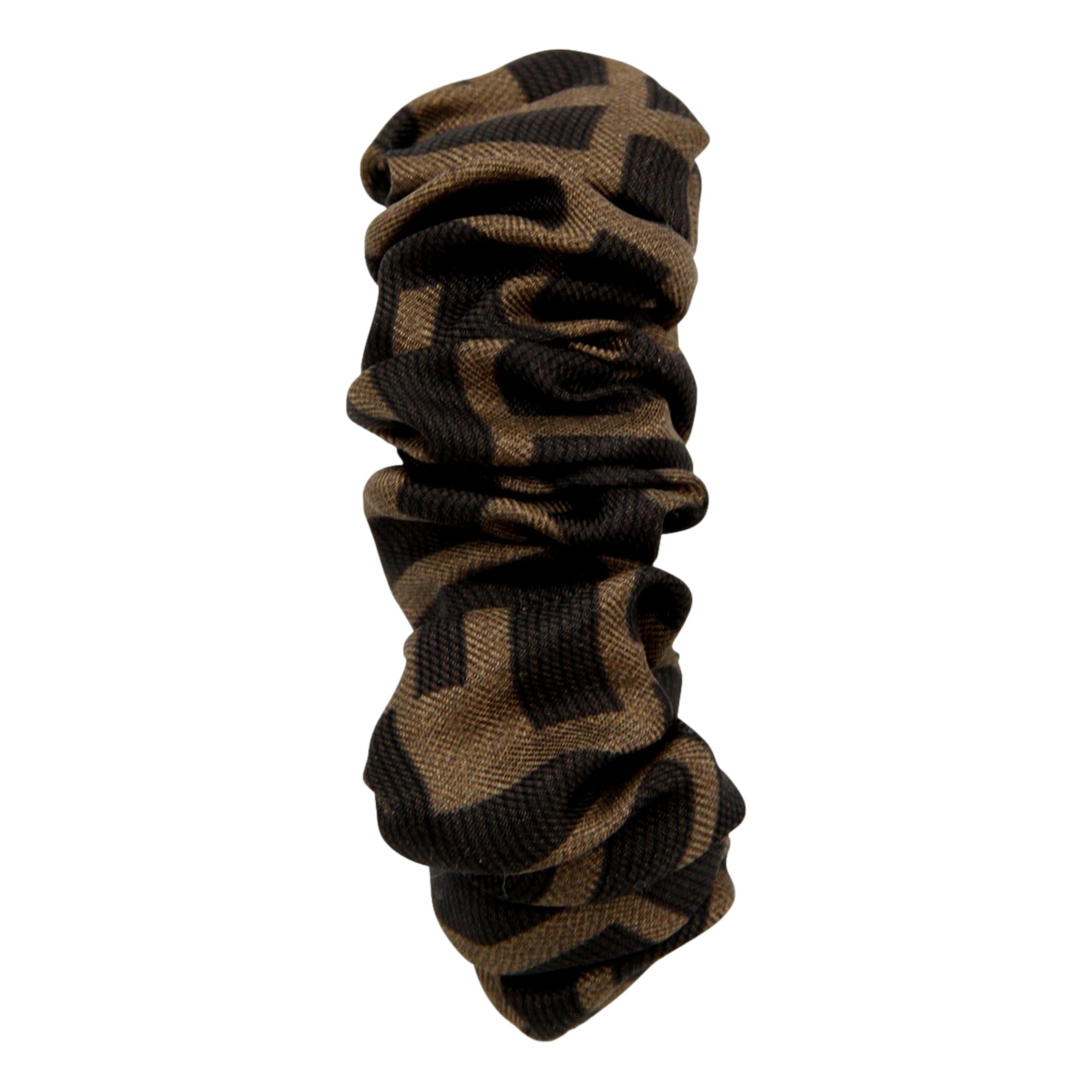 Pearl Dial Monogram Satin Watch - Fendi Fendimania Elegance -   Shop Bags 