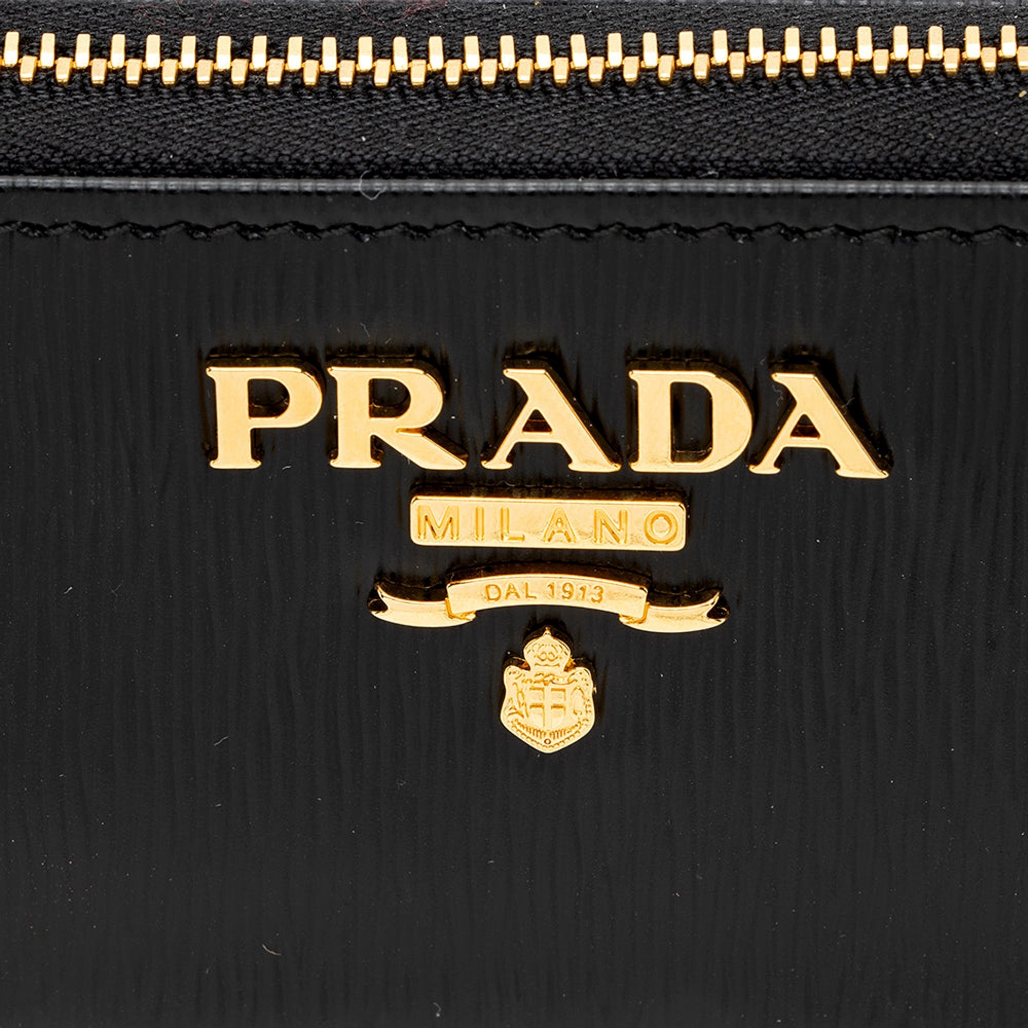 Prada Vitello Move Key Case Holder Wallet – Luxury Black Leather -   Shop Bags