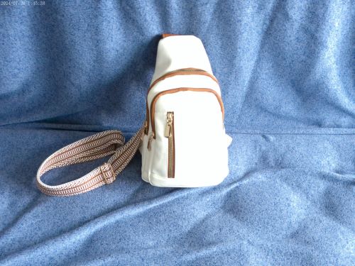 Retro Bag, Crossbody Bag - Chic White Bag for Any Occasion -  