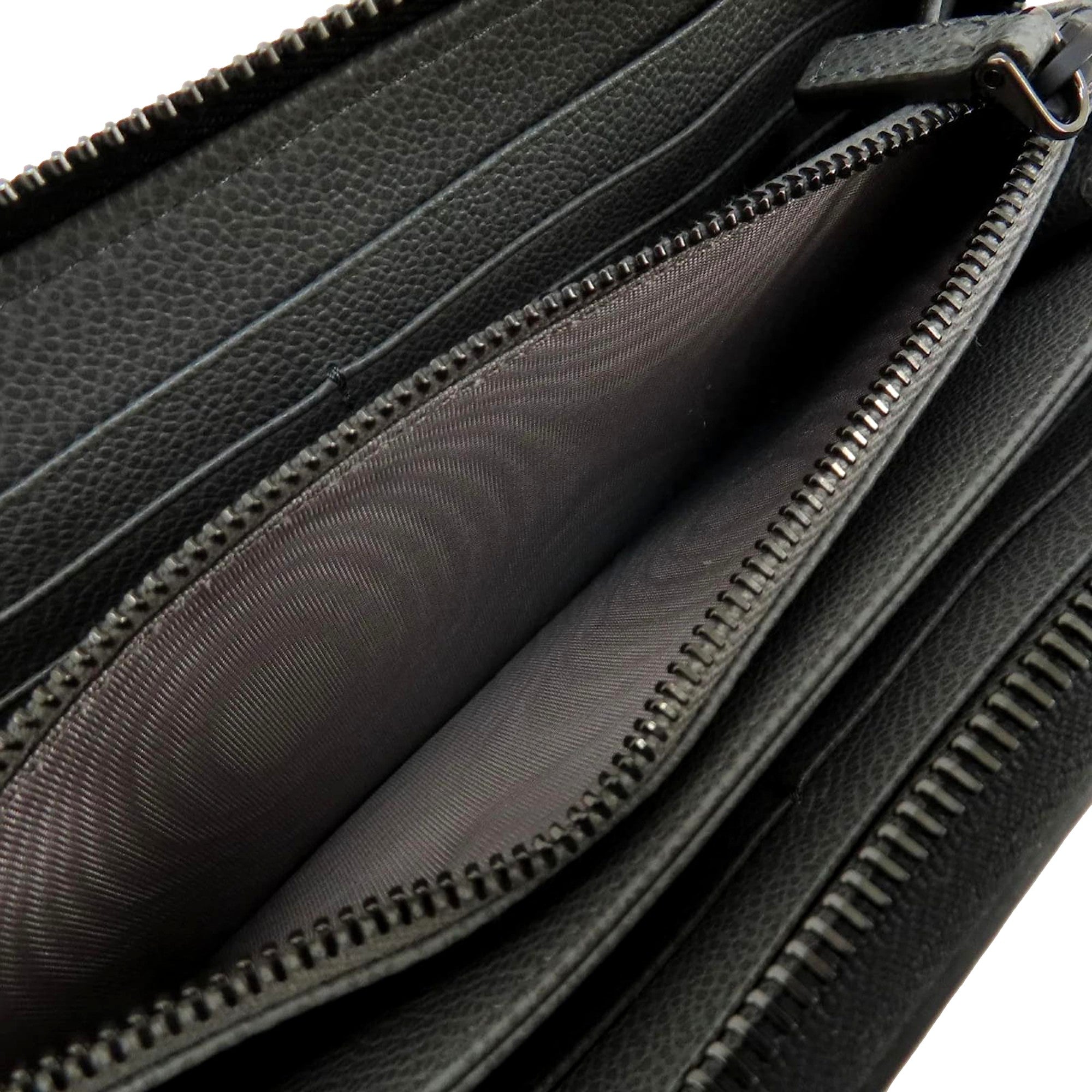 Prada Vitello Grain Wallet - Elegant Black & Grey Accessory