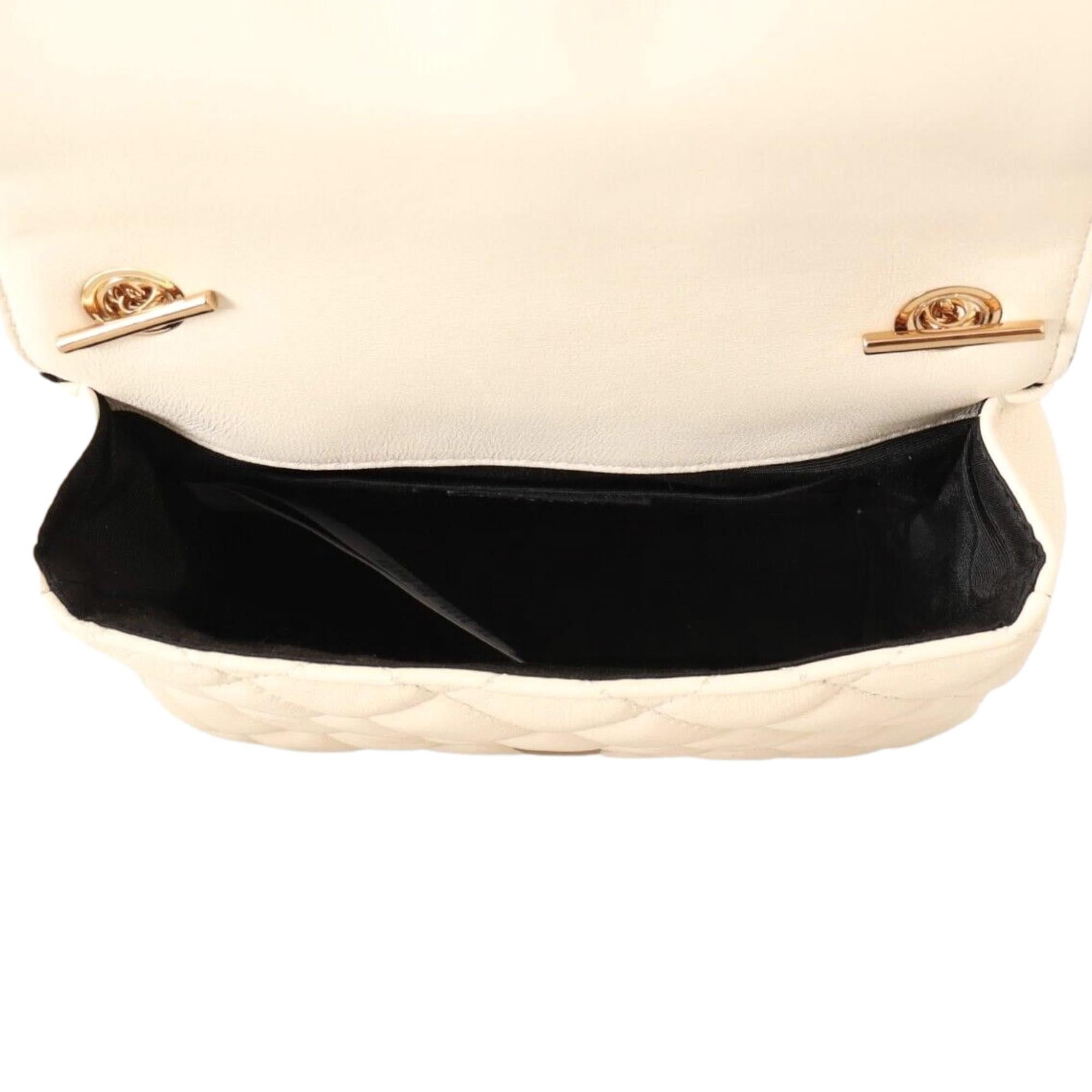 Chain Small Crossbody Bag - Versace La Medusa Quilted Beige Luxury