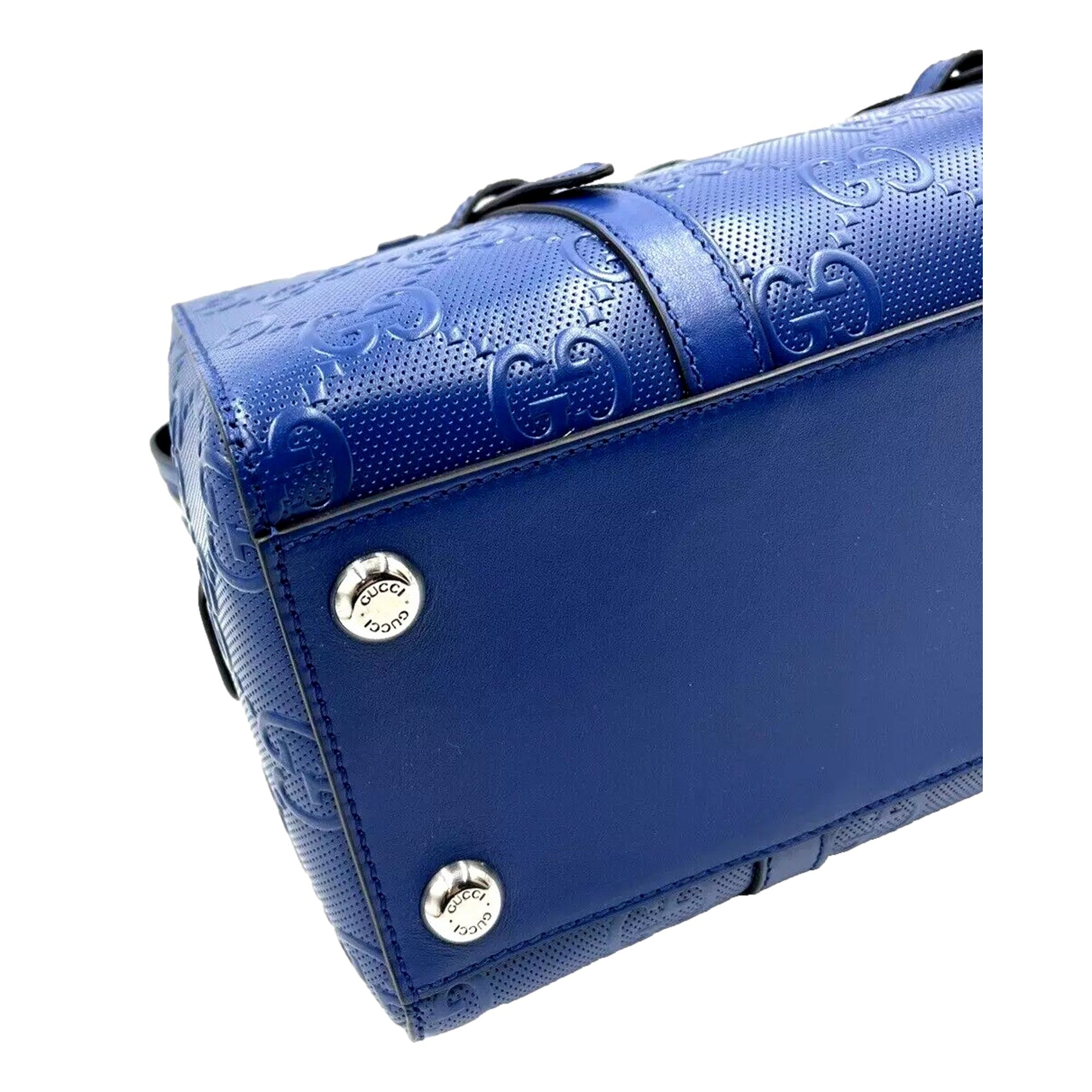 Gucci GG Motif Blue Tote Bag - Luxurious Style & Functionality