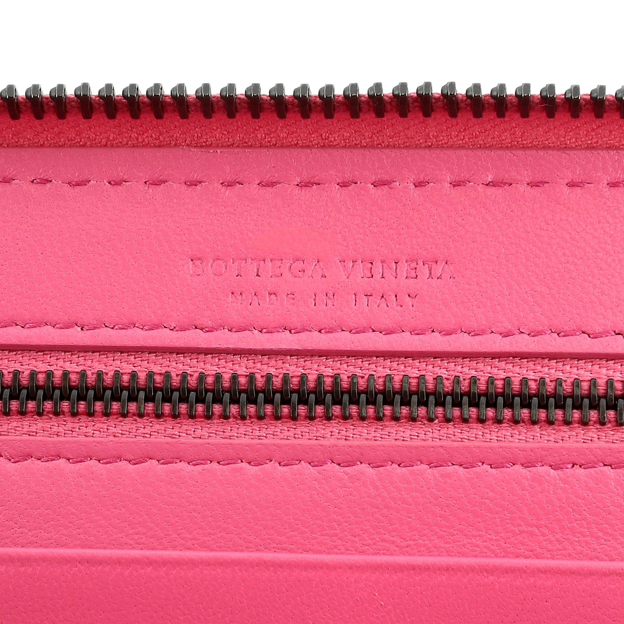 Bottega Veneta Pink Leather Wallet - Luxury with a Cheerful Twist