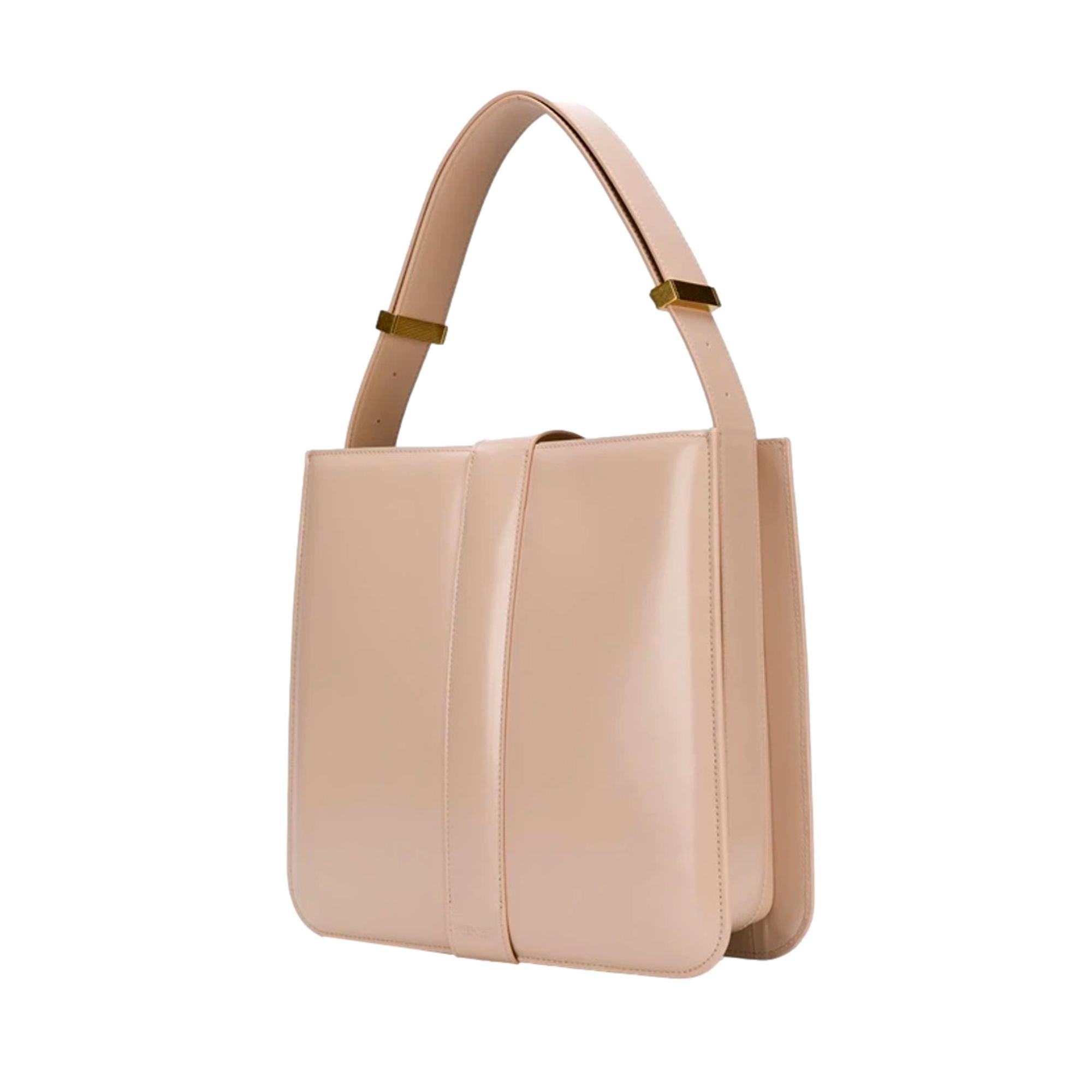 Bottega Veneta Leather Shoulder Bag - Elegant Nude Blush Design