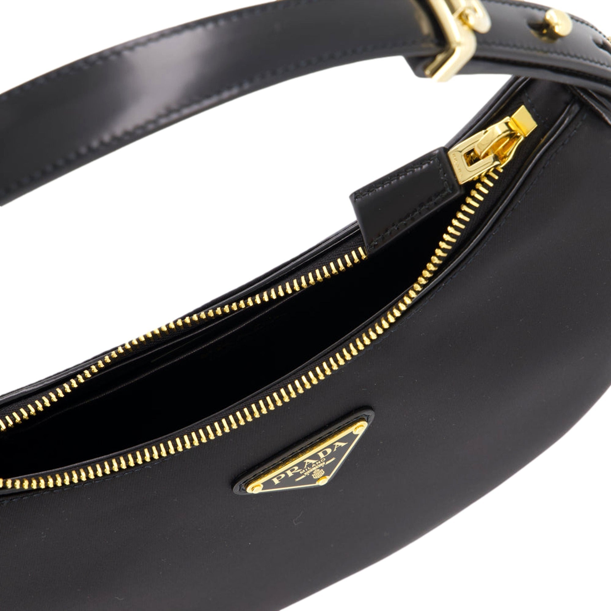 Prada Arqué Black Shoulder Bag: Luxury Re-Nylon & Leather Design