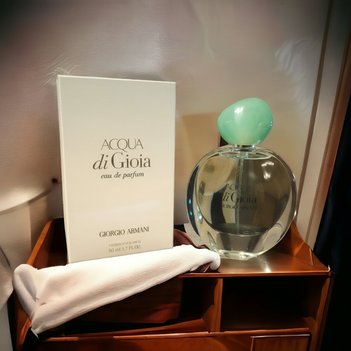 Acqua di Gioia For Women - Discover Nature-Inspired Elegance -  Acqua di Gioia Eau de Parfum by ARMANI captures the essence of a vibrant woman deeply connected to herself and the natural world. This aquatic fragrance blends fresh, invigorating notes that evoke the serenity and energy of the ocean, offering a sophisticated scent that balances vitality with harmony. Ideal for those who appreciate elegance rooted in nature’s purity. 1.7 oz EDP Shop Bags LLC 