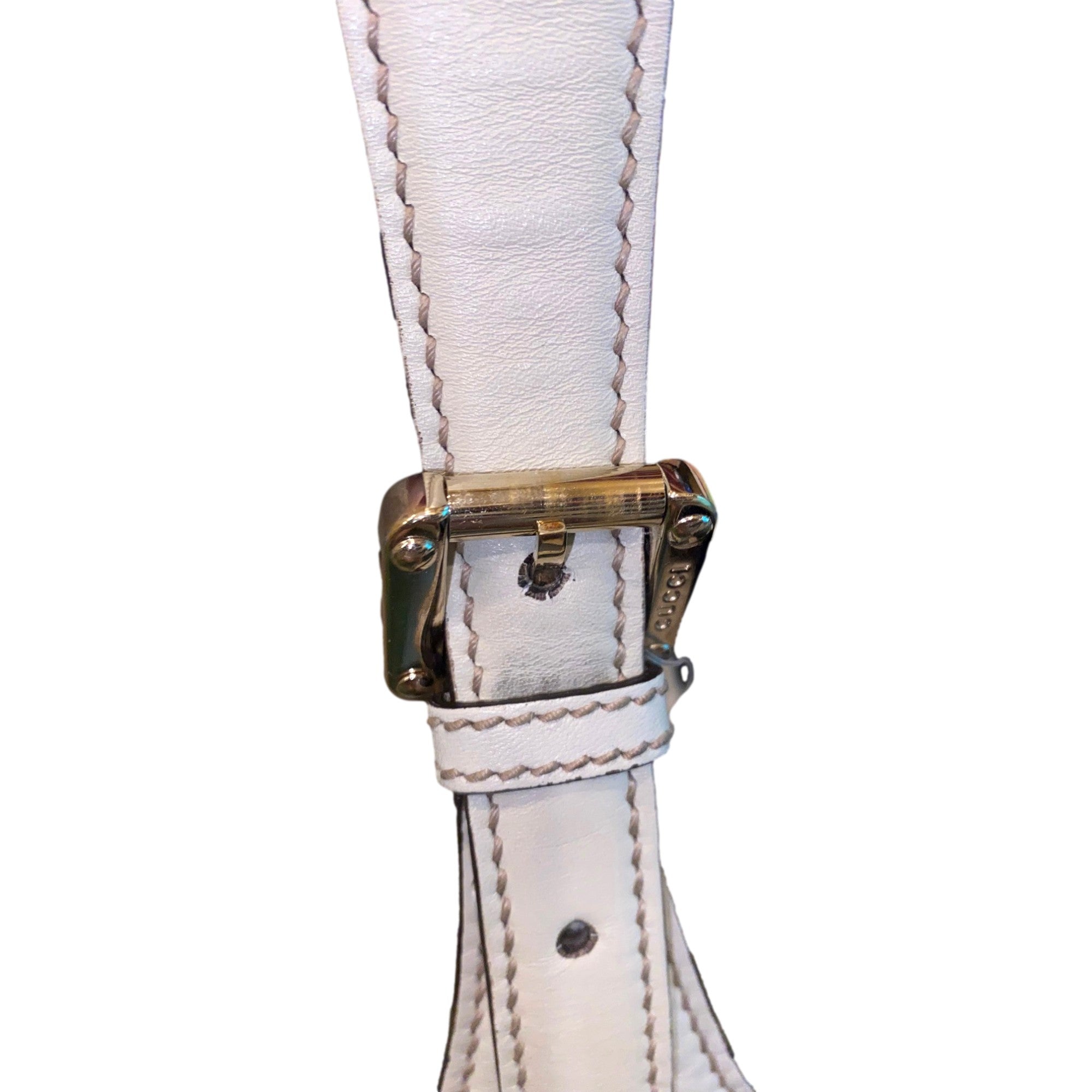 Gucci Hobo Leather Handbag: Chic White Guccissima Pre-Owned Style