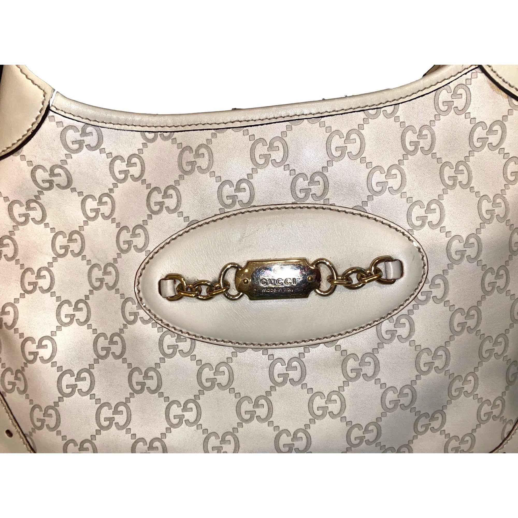 Gucci Hobo Leather Handbag: Chic White Guccissima Pre-Owned Style