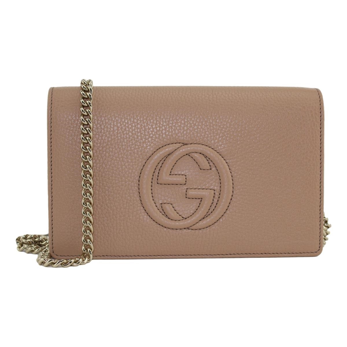 Gucci Soho Chain Wallet: Versatile Beige Leather Crossbody Clutch