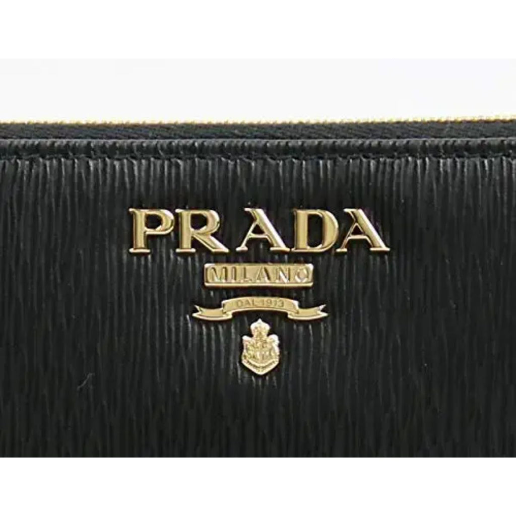 Elegant Prada Leather Wallet with Ample Space & Security
