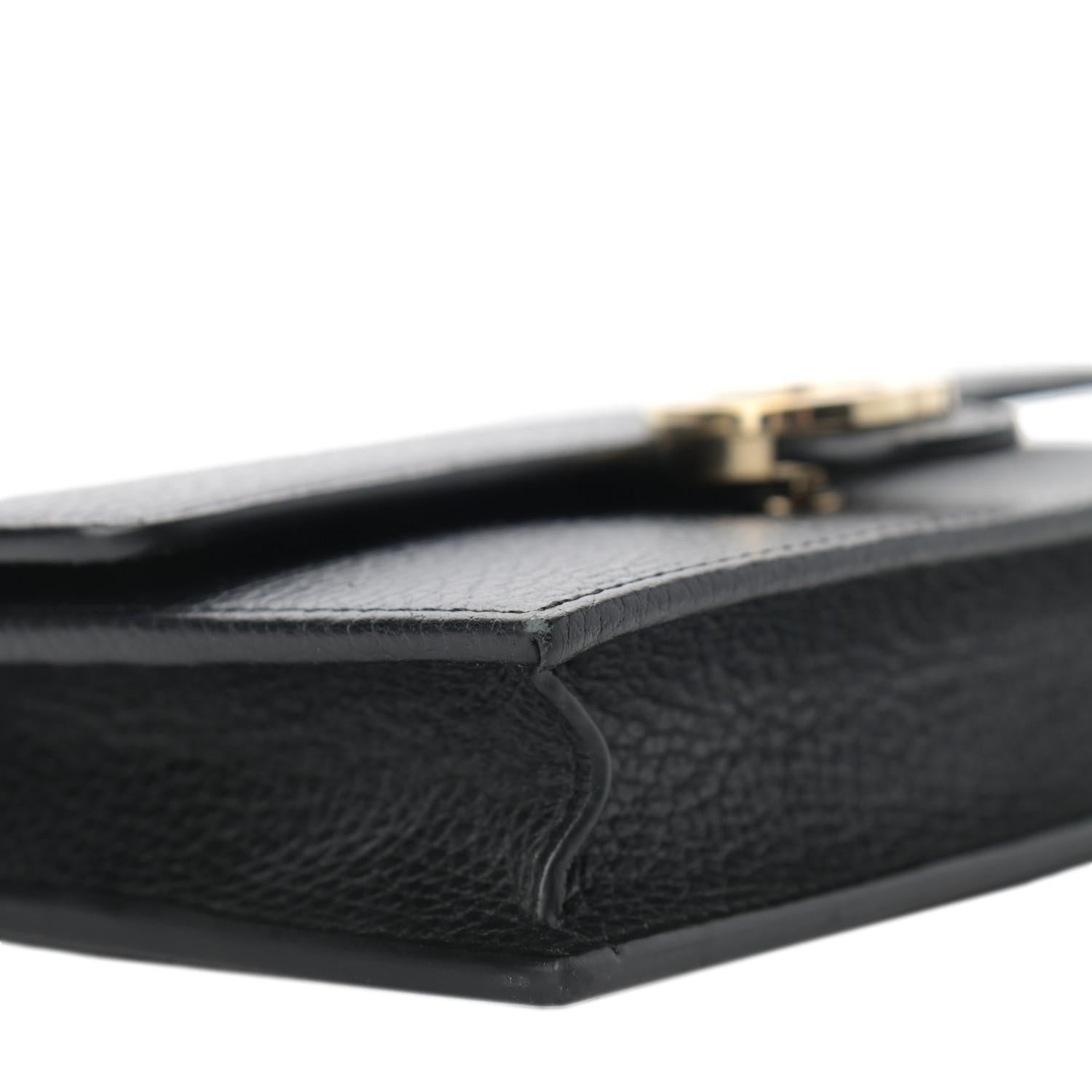 Gucci Marmont Black Calfskin Leather Bag - Luxury & Elegance Redefined