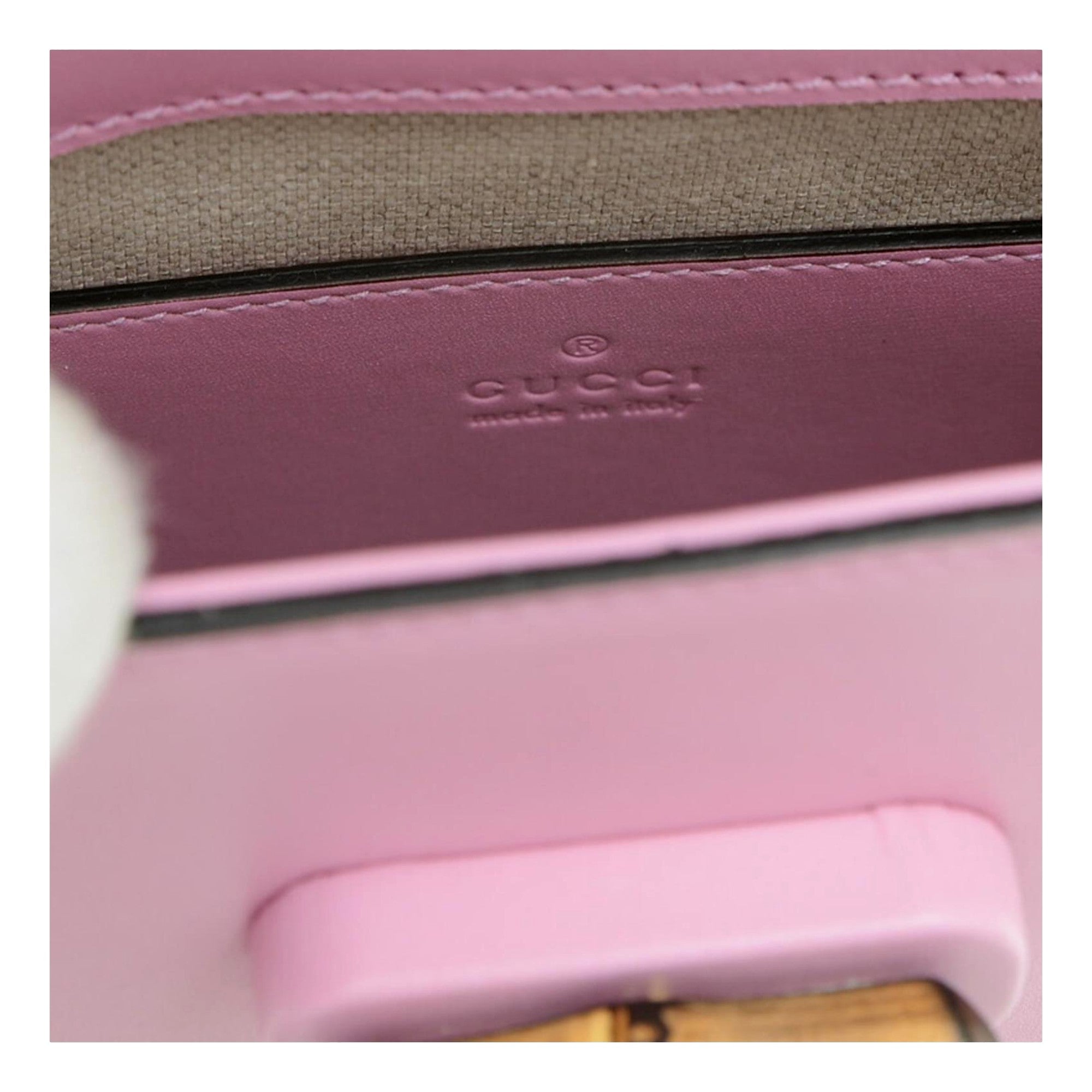 Gucci Bamboo Mini Handbag - Chic Pink Leather with Timeless Elegance
