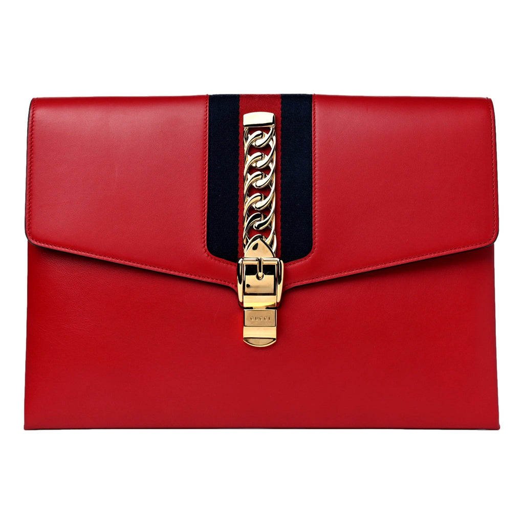 Used Gucci Red Clutch Bag: Elegant Maxi Sylvie for Style Lovers